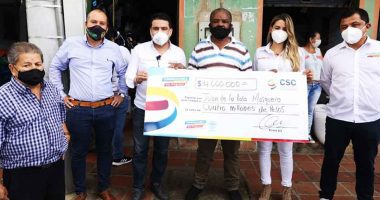 Inició entrega de créditos a pequeños comerciantes de Cundinamarca