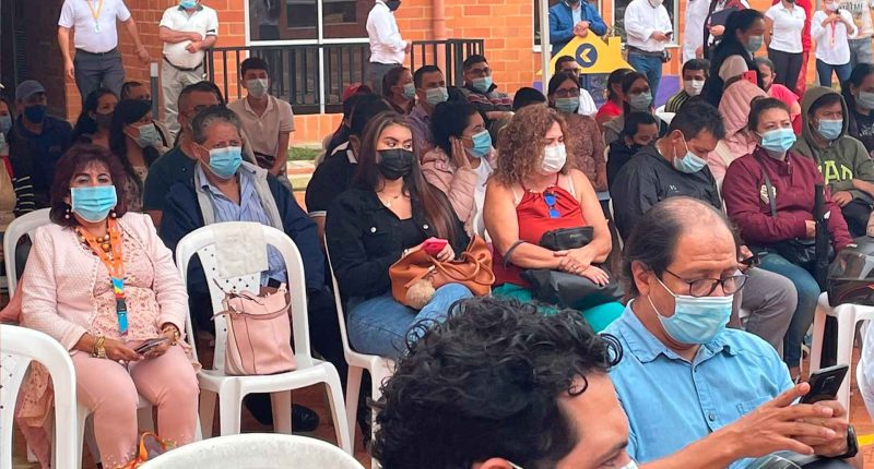 Podemos Casa entrega casa propia a 39 familias de La Mesa