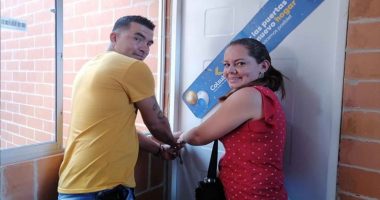 Entrega de viviendas de interés prioritario en Nilo