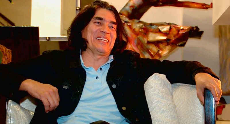 Gustavo Bolívar apoya el aumento del precio de la Gasolina