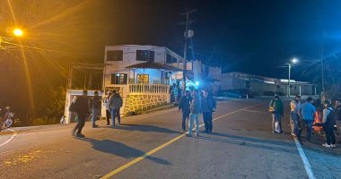 Acuerdo entre comunidad y autoridades levanta bloqueo en el Tequendama