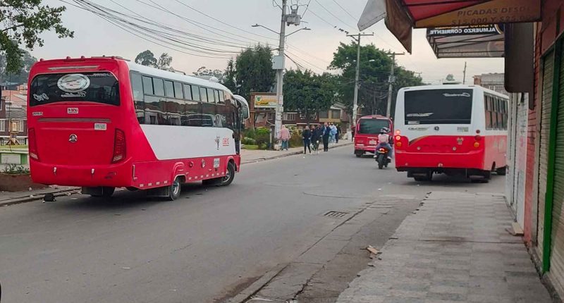 Paro de transporte público en Soacha genera caos en la movilidad