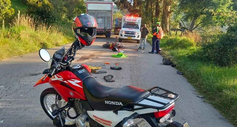 Accidente de Motocicleta y Vehículo de Carga en Tabio: Una persona Herida
