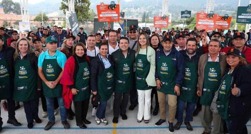 Estrategia de apoyo al campo en Sibaté beneficiará a asociaciones productivas y campesinos
