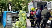 Autobus de la Cooptranstequendama sufre accidente en vía El Colegio - Viotá, sector de Calichana