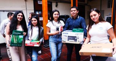 Gobierno de Cundinamarca entrega Kits tecnológicos a consejos de juventud de 116 municipios