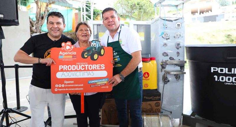 Gobernación de Cundinamarca apoya a productores en Magdalena Centro