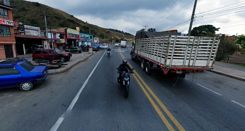 Robo a transporte de carga en vía de Facatativá a Madrid queda registrado en video