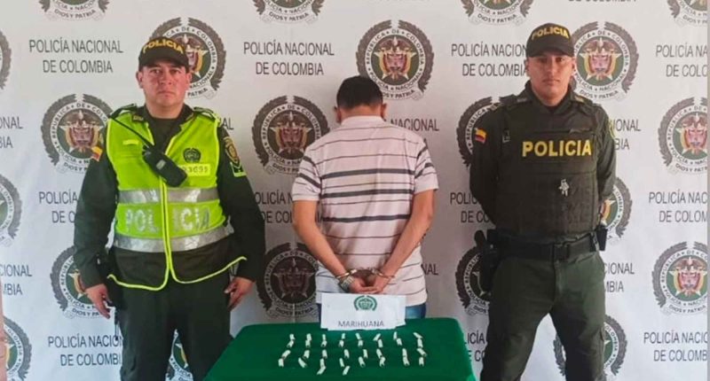 Policía captura a vigilante que portaba marihuana en Girardot