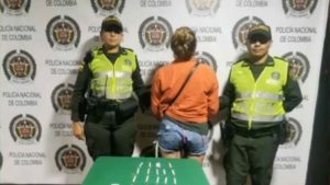 Capturada mujer que pretendÃ­a ingresar drogas a una estaciÃ³n de policÃ­a