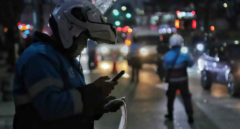 Desobediencia del coronel de tránsito afecta plan retorno en Cundinamarca