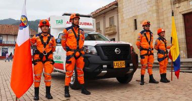Gobierno de Zipaquirá hace entrega de moderna ambulancia a Defensa Civil