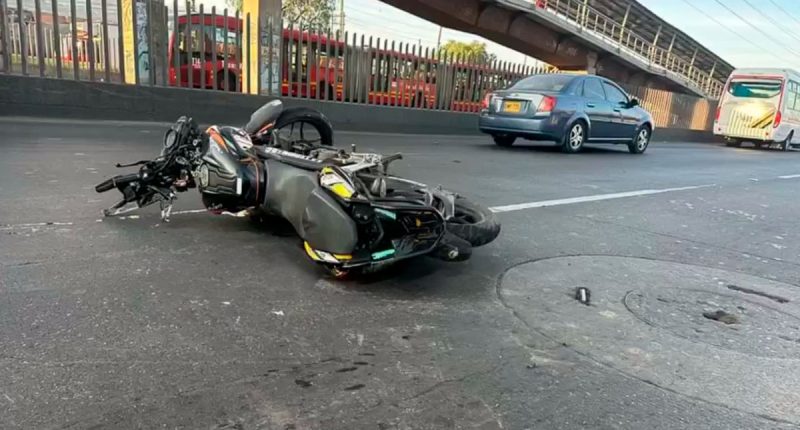 Accidente Autopista Sur: Motociclista en Estado Crítico