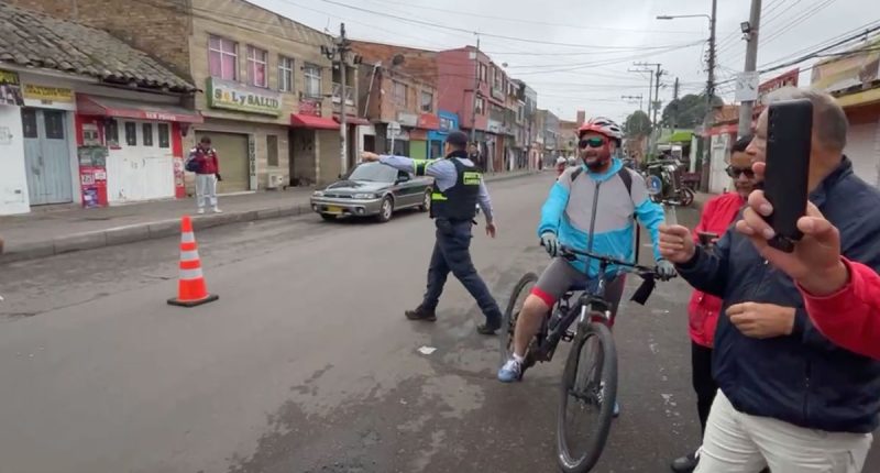 Facatativá celebra el Día sin Carro y un colorido desfile de carrozas de Halloween