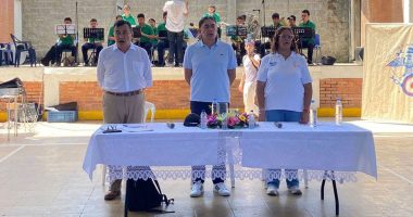 Viotá entrega kits de ayuda a la población vulnerable en un evento liderado por la Alcaldía y Prosperidad Social
