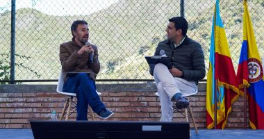 Más de 220 jóvenes de Soacha recibirán becas del programa ‘Jóvenes a la E Región’