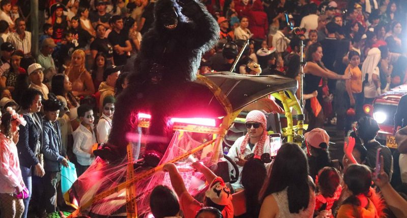 Guaduas celebró una noche mágica de Halloween para los niños
