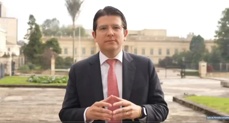 Senador Miguel Uribe presenta tutela contra las alocuciones presidenciales