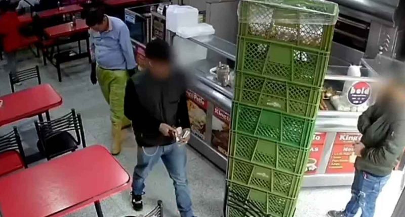 Policía de Soacha captura a dos hombres tras asalto a asadero en la comuna Compartir