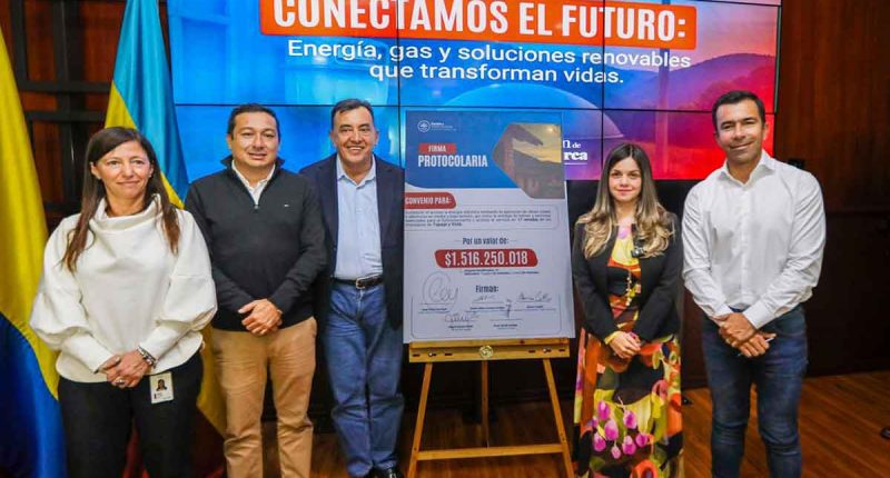 Gobernación de Cundinamarca firma convenios por más de $2.800 millones para mejorar servicios públicos en zonas rurales