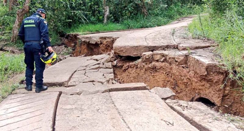 Gobernador de Cundinamarca se desplaza a Paratebueno y Medina para coordinar atención tras sismo
