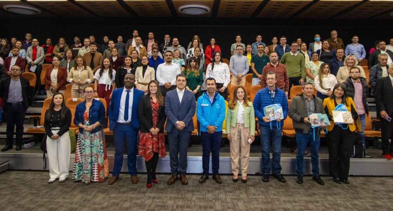 Gobernación de Cundinamarca lanza estrategia para fortalecer lectura y escritura en 36 municipios