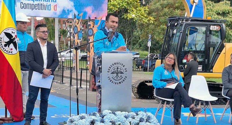 Cundinamarca refuerza su capacidad vial con 31 nuevos equipos de maquinaria amarilla