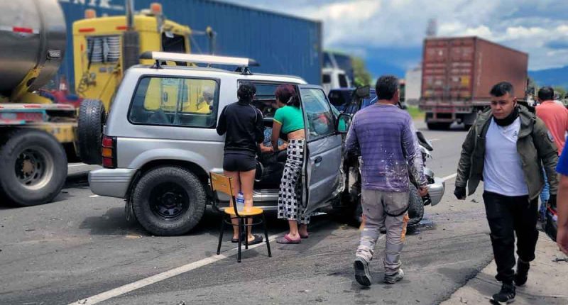 Dos policías fallecen en accidente de tránsito en Chinauta, Fusagasugá