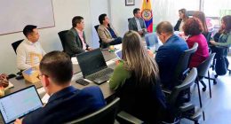 Gobernador de Cundinamarca denuncia demoras del Ministerio de Vivienda que frenan $590 mil millones en proyectos de agua y saneamiento