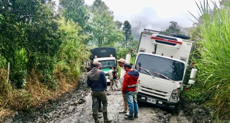 Gobernador Jorge Rey refuerza apoyo a campesinos ante cierre de la vía al Llano