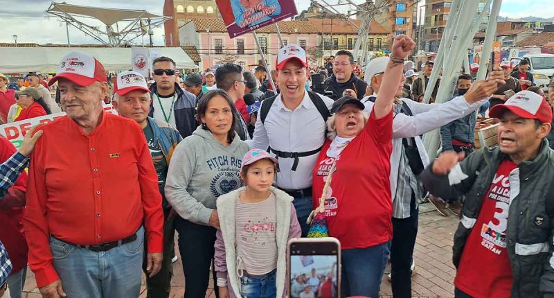 Heiner Gaitán cierra su campaña con un llamado a la unidad y al respaldo de Soacha