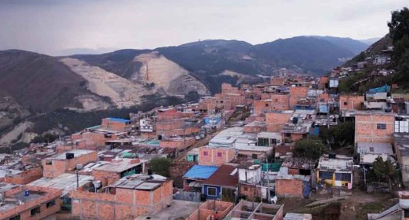 Gobernación de Cundinamarca socializa en Soacha proyecto de mejoramiento de vivienda