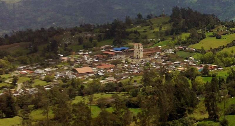 Gobernación de Cundinamarca gestiona reactivación de obras educativas en Junín