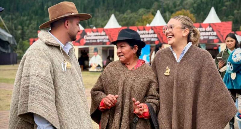 Gobernación de Cundinamarca impulsa mejoramientos de vivienda en Tibirita, Ubaque y Subachoque