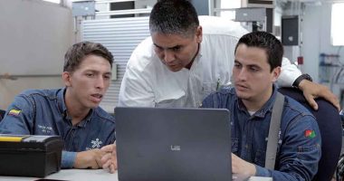 Cursos gratuitos SENATIC fortalecen competencias digitales en La Mesa