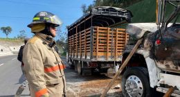 Incendio vehicular en vía Girardot es controlado por Bomberos de Soacha