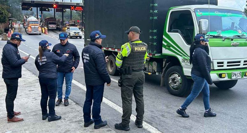 Incautadas más de 322.000 cajetillas y 12.700 botellas