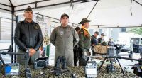 Operativo de la Policía de Cundinamarca entregando vehículos recuperados a sus propietarios en 2026.