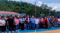 Productores de caña recibiendo asistencia técnica para mejorar la producción de panela en Cundinamarca.
