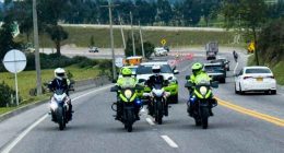 Operativo de tránsito de la Gobernación de Cundinamarca durante el Plan Retorno de Semana Santa en la vía La Mesa.