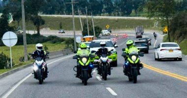 Operativo de tránsito de la Gobernación de Cundinamarca durante el Plan Retorno de Semana Santa en la vía La Mesa.