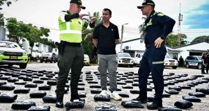 Operativo de la Policía de Tránsito para fortalecer la seguridad en Cundinamarca tras incautar estupefacientes.