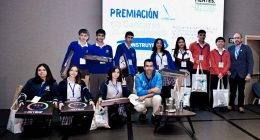 Profesionales y comunidad participando en capacitaciones de la estrategia Semillas de Vida en Cundinamarca.