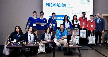Profesionales y comunidad participando en capacitaciones de la estrategia Semillas de Vida en Cundinamarca.