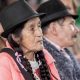 Gobernador Jorge Emilio Rey Ángel compartiendo con campesinos en cultivo de Cundinamarca.