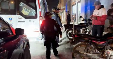 Personal de la Alcaldía y Policía de Soacha socializando medidas de seguridad para la jornada electoral.