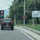 Agentes de tránsito de Cundinamarca controlando el flujo vehicular durante el plan retorno.