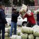 Funcionarios de la Alcaldía de Soacha realizando operativos de recuperación del espacio público.
