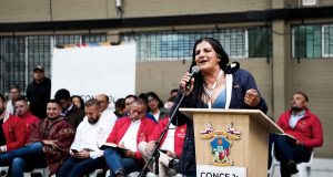 Ciudadanos y ponentes participando en la sesión de Cabildo Abierto sobre el Plan de Ordenamiento Territorial en Soacha.