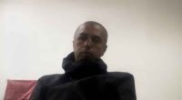 Autoridades policiales durante el procedimiento de captura tras el feminicidio en Soacha.